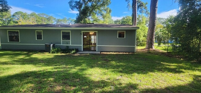 Building Photo - 2/2 Home in SpringTree