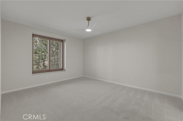 Building Photo - 65 Wonderland