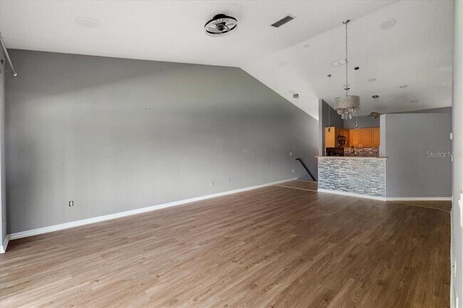 Building Photo - 5336 Edgewater Way