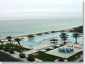 Building Photo - 1830 S Ocean Dr