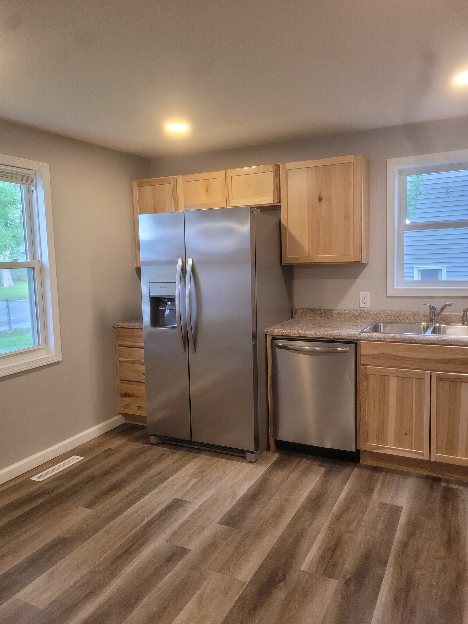 Kitchen - 111 E 19th St S