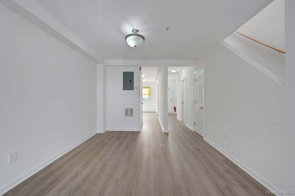 Building Photo - 38 Beekman Ave