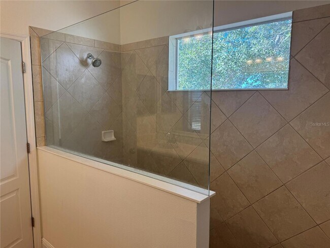 Building Photo - 11765 Forest Park Cir