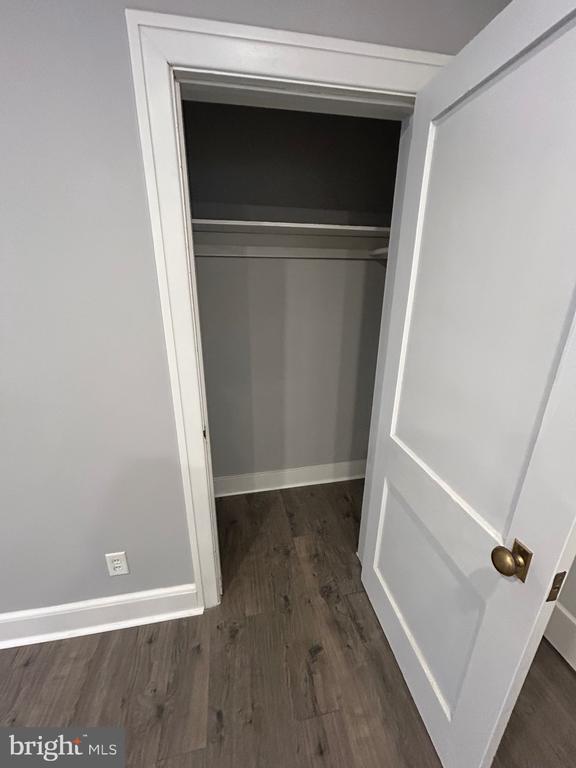 Building Photo - 336 Main St