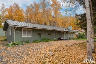Building Photo - Beautiful modern home in an awesome neighb...