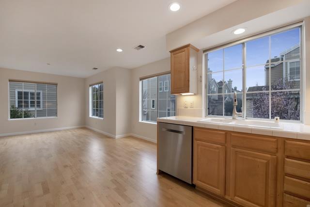 Building Photo - 336 Meridian Dr