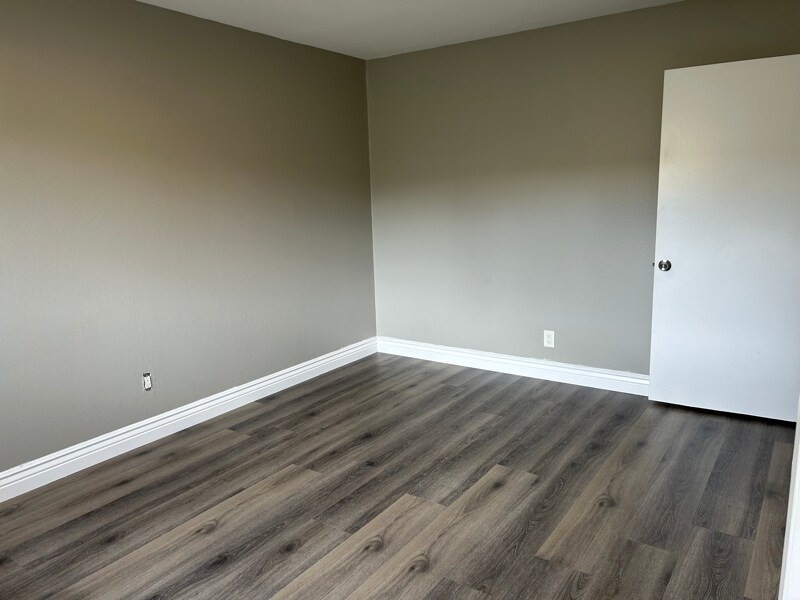 Building Photo - 3608 Midvale Ave
