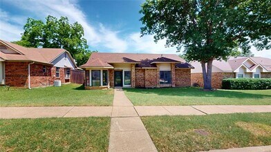 Building Photo - 2605 Strother Dr