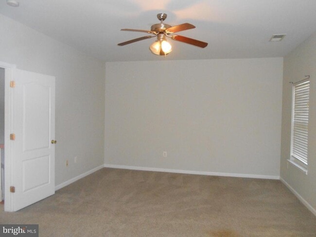 Building Photo - 202 London Downs Cir