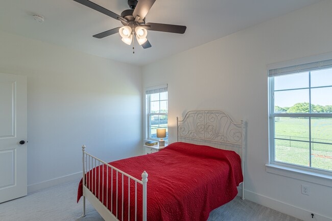 Building Photo - 4324 Cedar Creek Rd