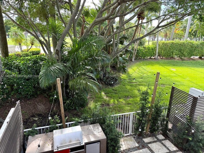 Building Photo - 6420 NW 109th Ave