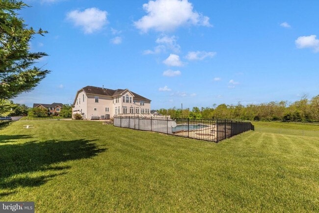 Building Photo - 17010 Bivens Ln