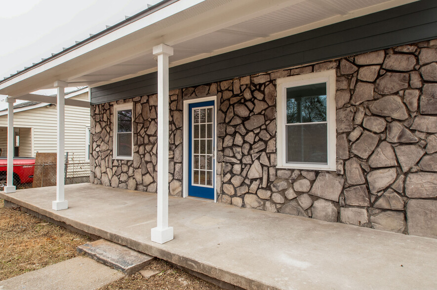 Front Door - 2506 Osage Street