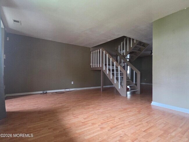 Building Photo - 2604 Dogwood Ct
