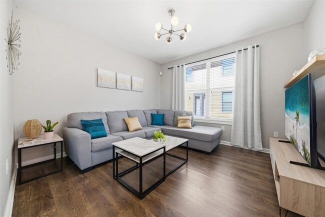 Building Photo - 1201 Grove Blvd