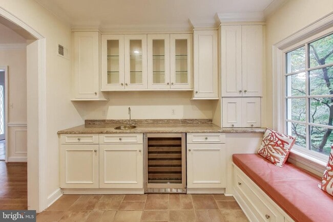 Building Photo - 7308 Burdette Ct