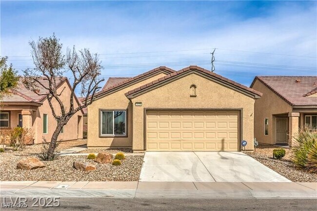 Primary Photo - 3520 Kittiwake Rd