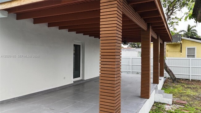 Building Photo - 3536 NW 14th Terrace