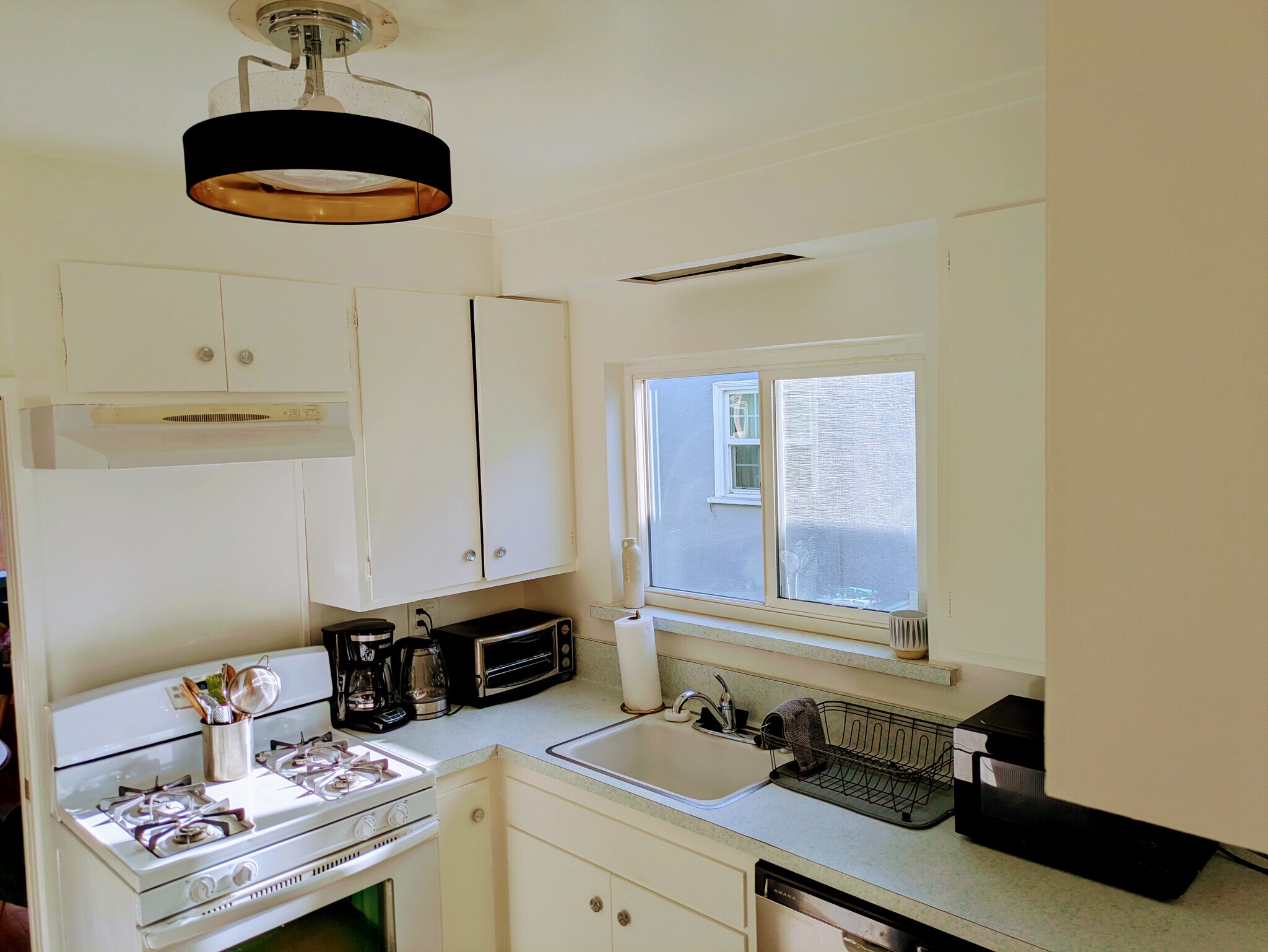 Building Photo - 708 Cornell Ave