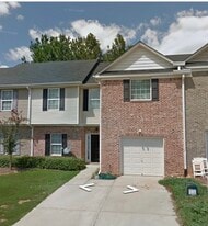 Building Photo - 637 Pointe S Pkwy