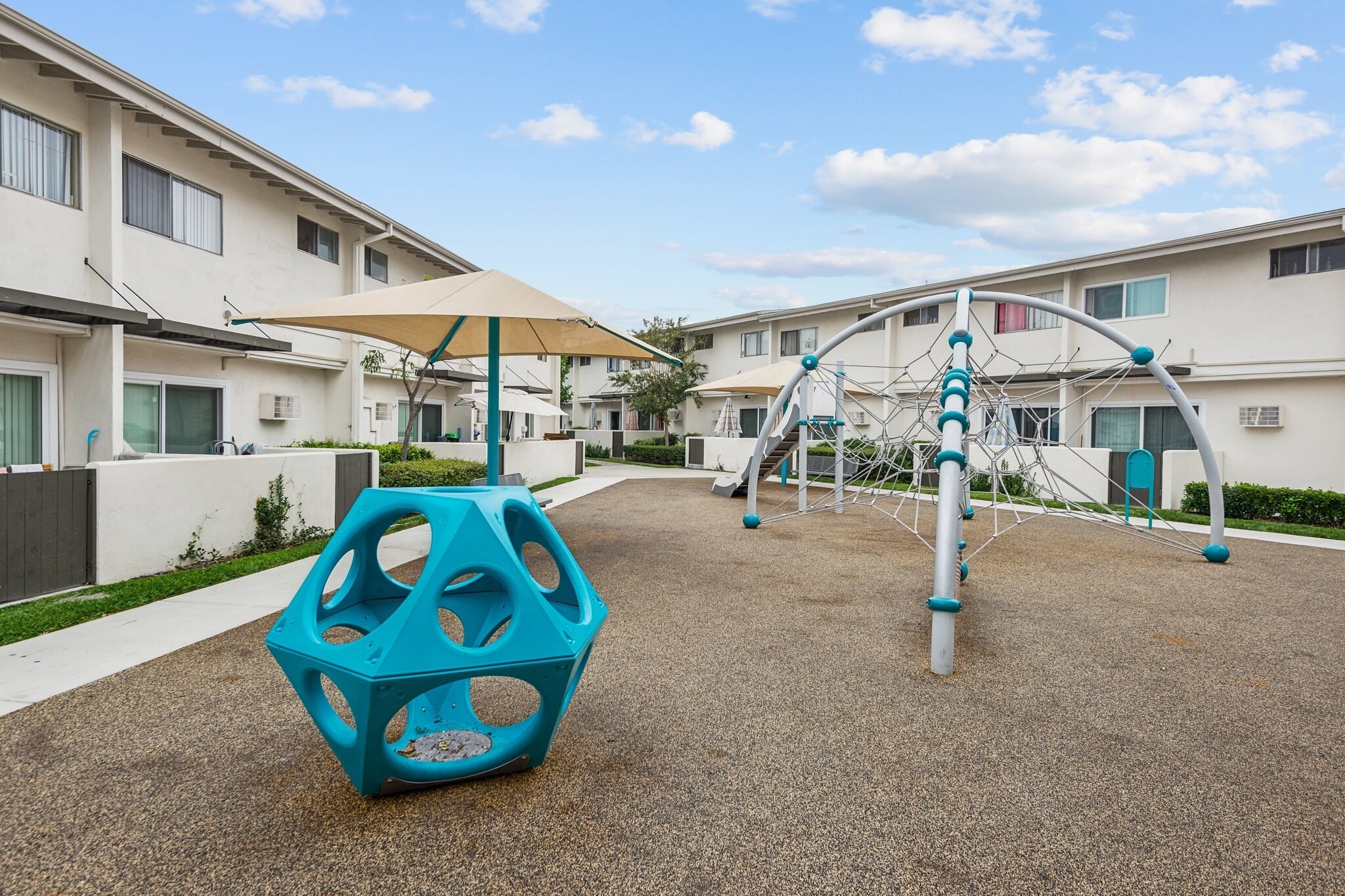 Building Photo - 15745 Francisquito Ave