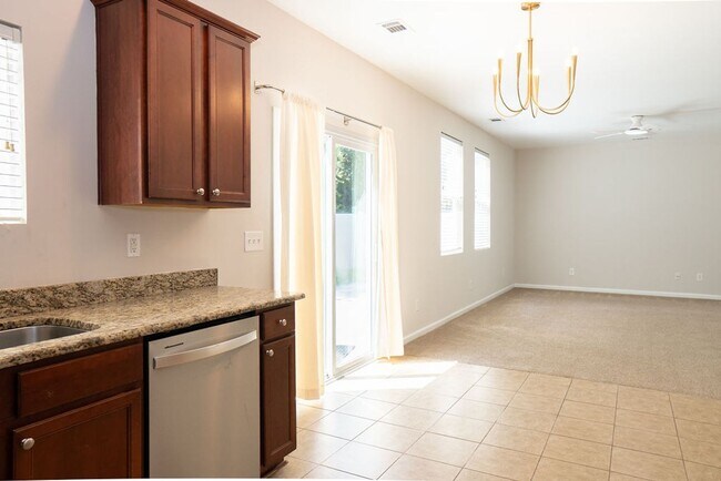 Building Photo - 17 Enoree Way