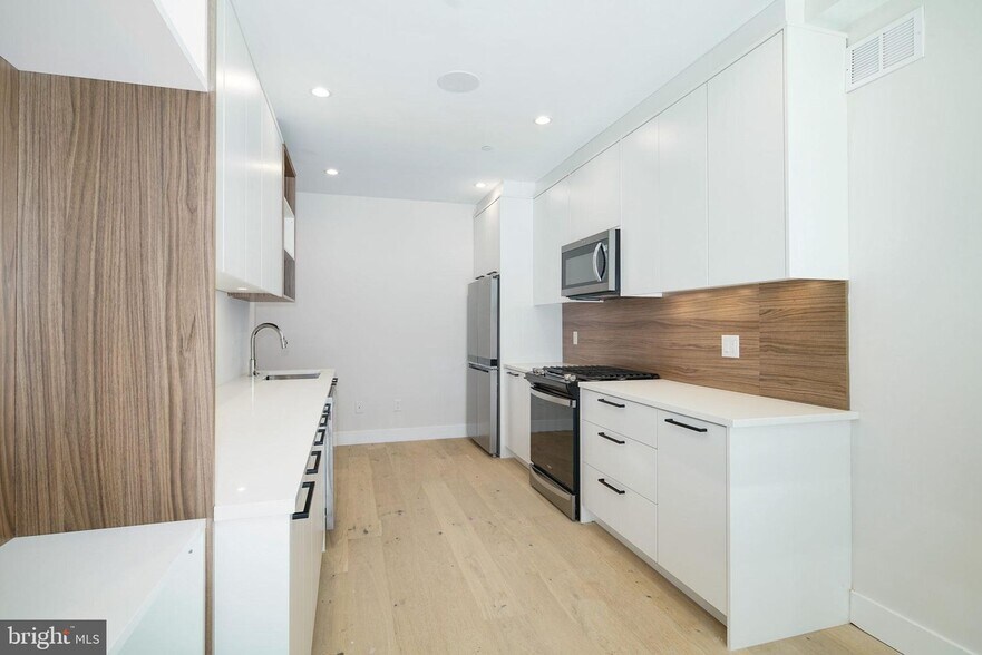 Building Photo - 1620 Germantown Ave