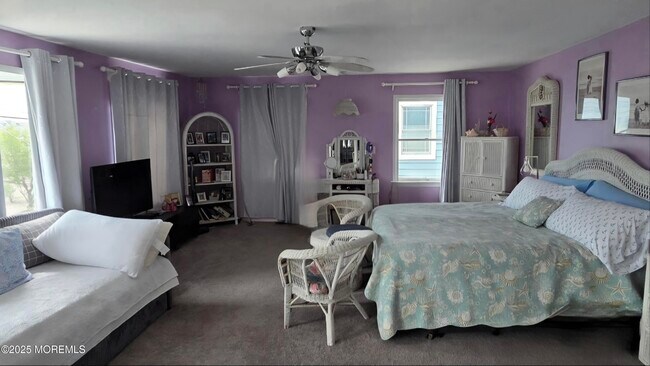 Building Photo - 118 Alhama Dr