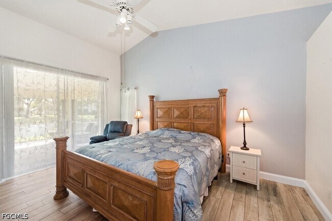 Building Photo - 9241 Bramble Ct