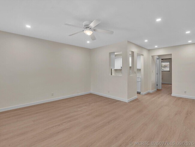 Building Photo - 2020 NE 51st Ct