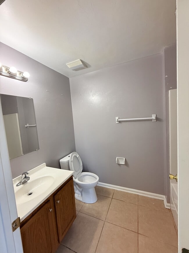 Building Photo - 1636 Martin Luther King Blvd