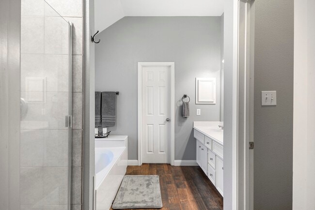 Building Photo - 28139 Canyon Wren Dr