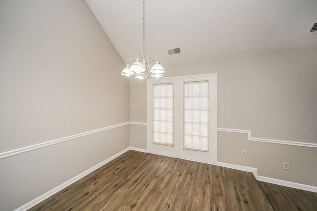 Building Photo - 760 Overcup Oaks Cove