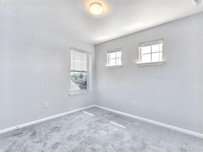 Building Photo - 3108 Tilmon Ln.