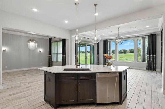 Building Photo - 8509 Cocobolo Dr