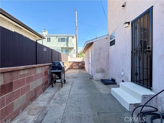 Building Photo - 982 W Hamilton Ave