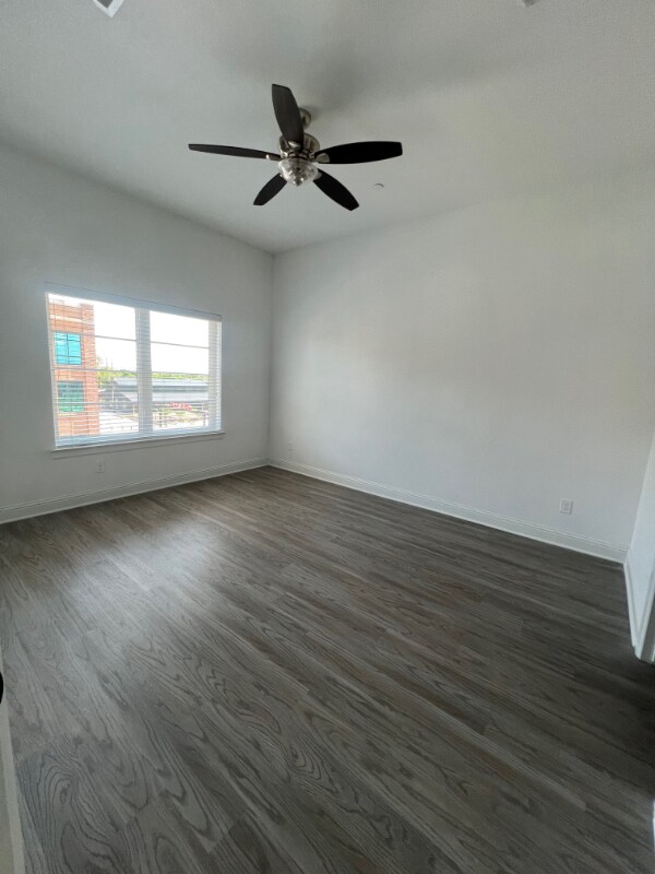 Building Photo - 131 E Fate Main Pl