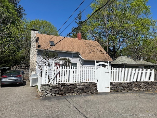 Primary Photo - 120 Chestnut St