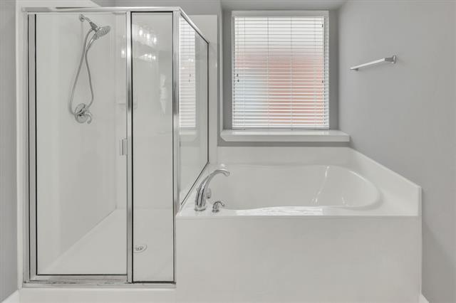 Building Photo - 6113 Farrah Dr