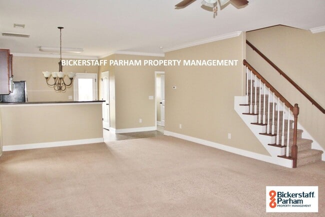 Building Photo - Welcome to Ft. Mitchell!! The Perfect Fami...