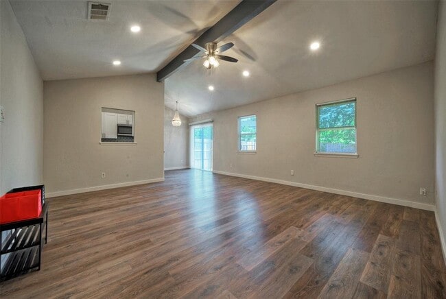 Building Photo - 7005 E Meadow Bend Dr