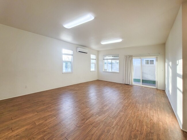 Building Photo - 4BR / 3Bath Home in Haakea at Hoopili!