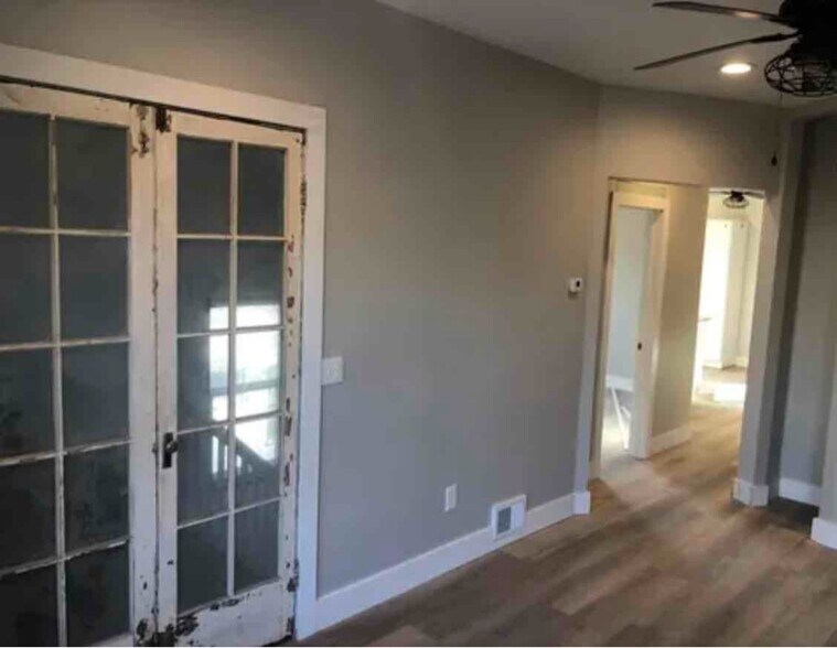 Building Photo - 171 Blaine Ave