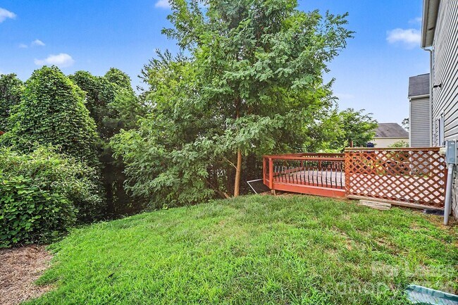 Building Photo - 4937 Broad Leaf Ct