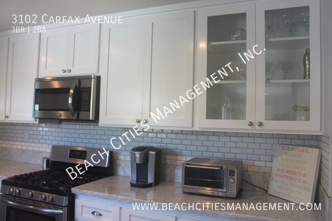 Building Photo - 3102 Carfax Ave