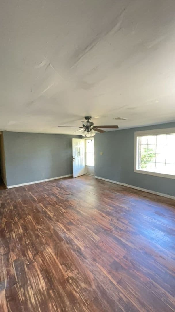 Building Photo - 6483 Pineapple Hwy
