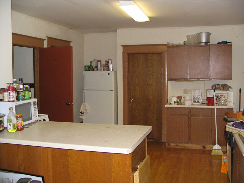 Building Photo - 117 N Butler St