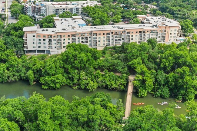 Building Photo - 1900 Barton Springs Rd