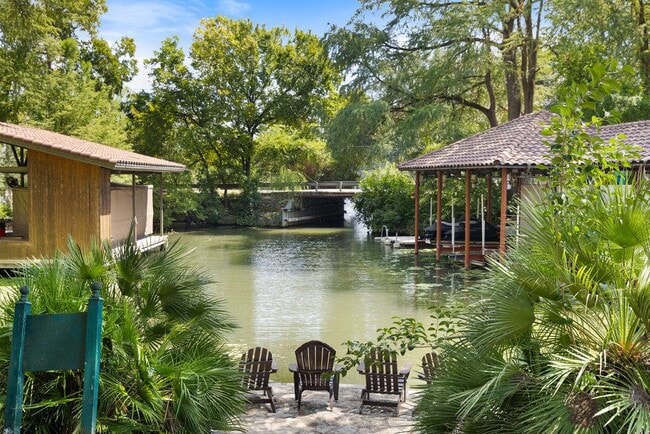 Building Photo - 2106 Rue De St Germaine