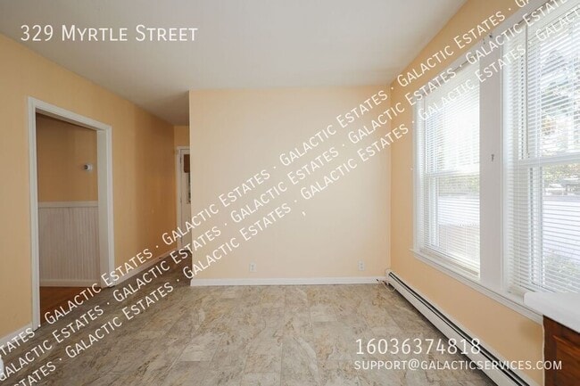Building Photo - 329 Myrtle St